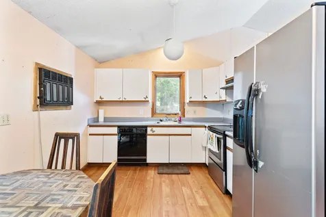 5 Tartan Court Danville NH 03819