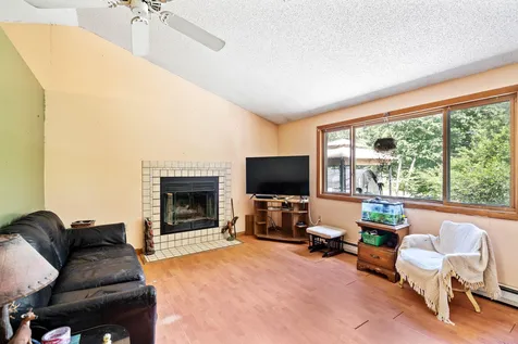 5 Tartan Court Danville NH 03819