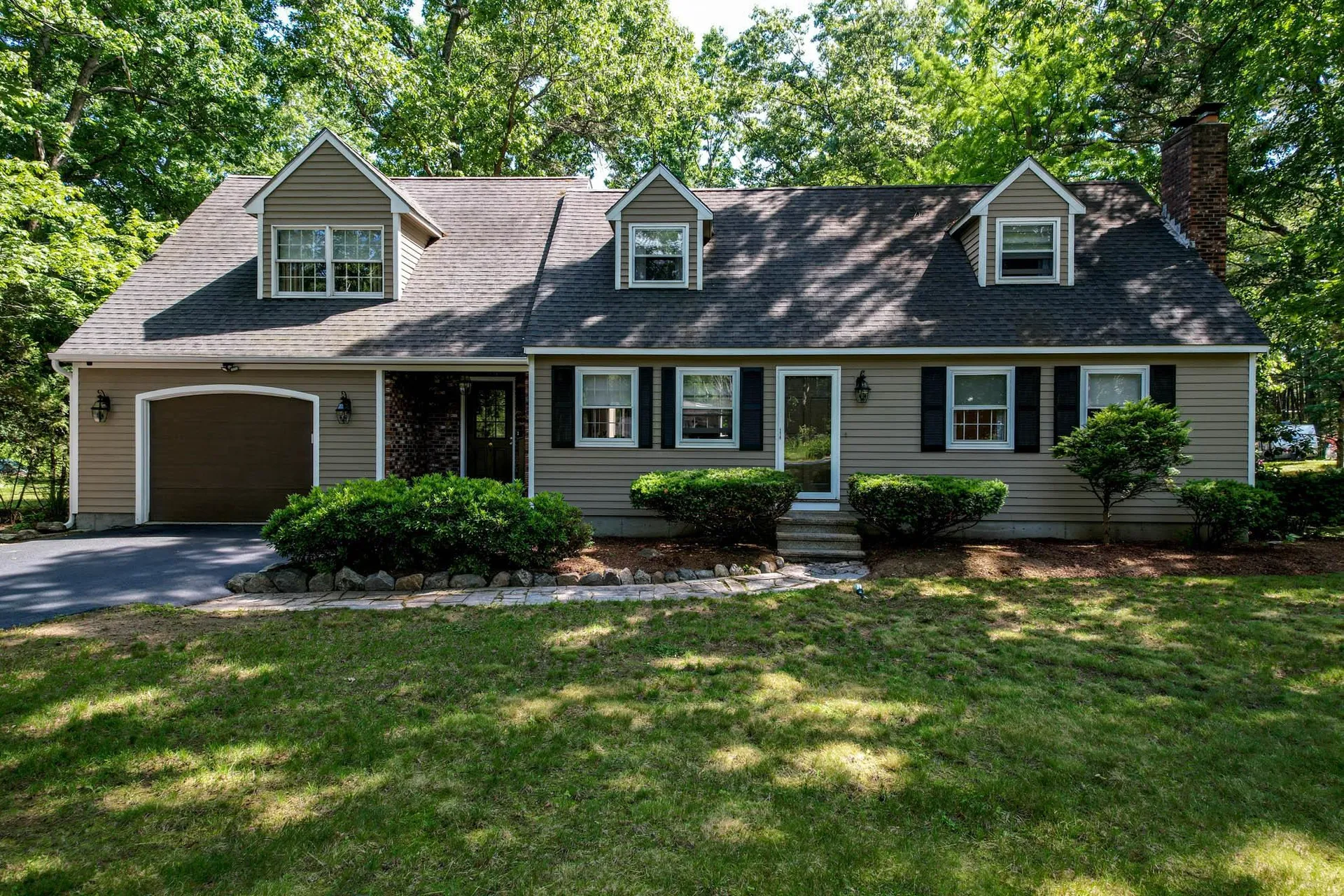61 Palomino Lane Bedford NH 03110