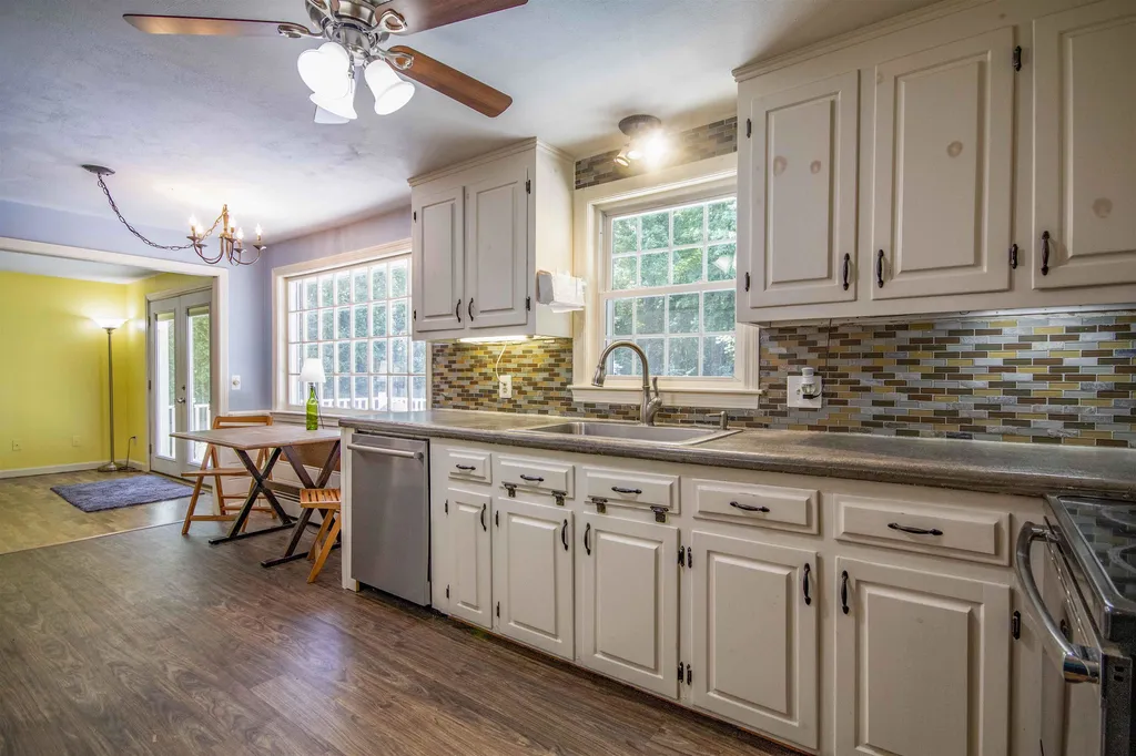 110 Warner Hill Road Derry NH 03038