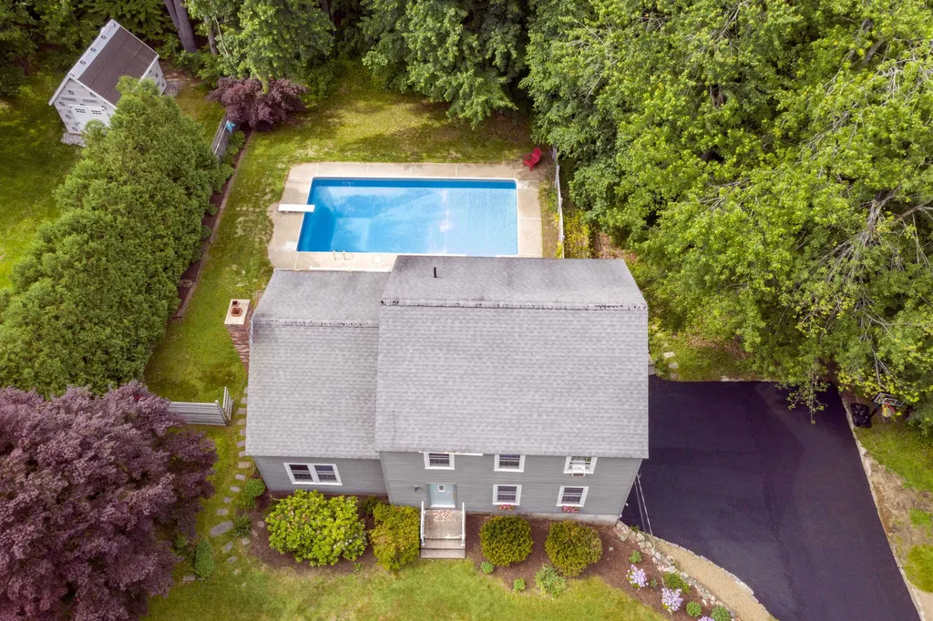 110 Warner Hill Road Derry NH 03038