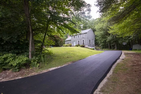 110 Warner Hill Road Derry NH 03038
