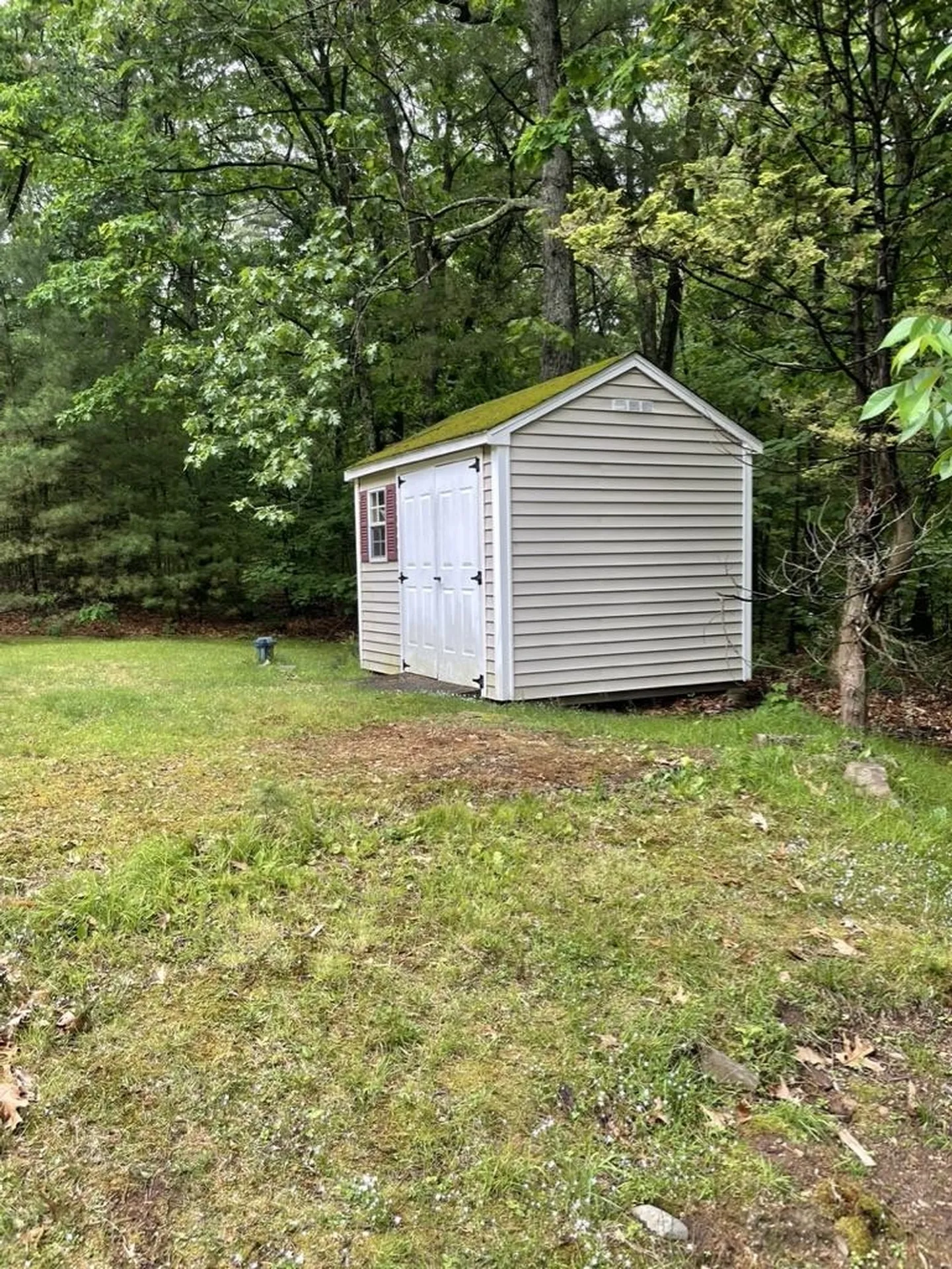 48 Brady Avenue Derry NH 03038
