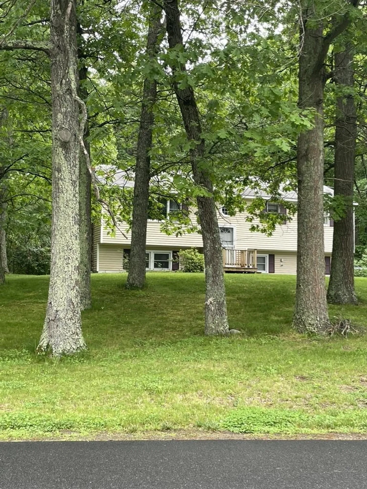 48 Brady Avenue Derry NH 03038