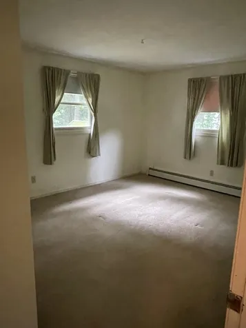 48 Brady Avenue Derry NH 03038