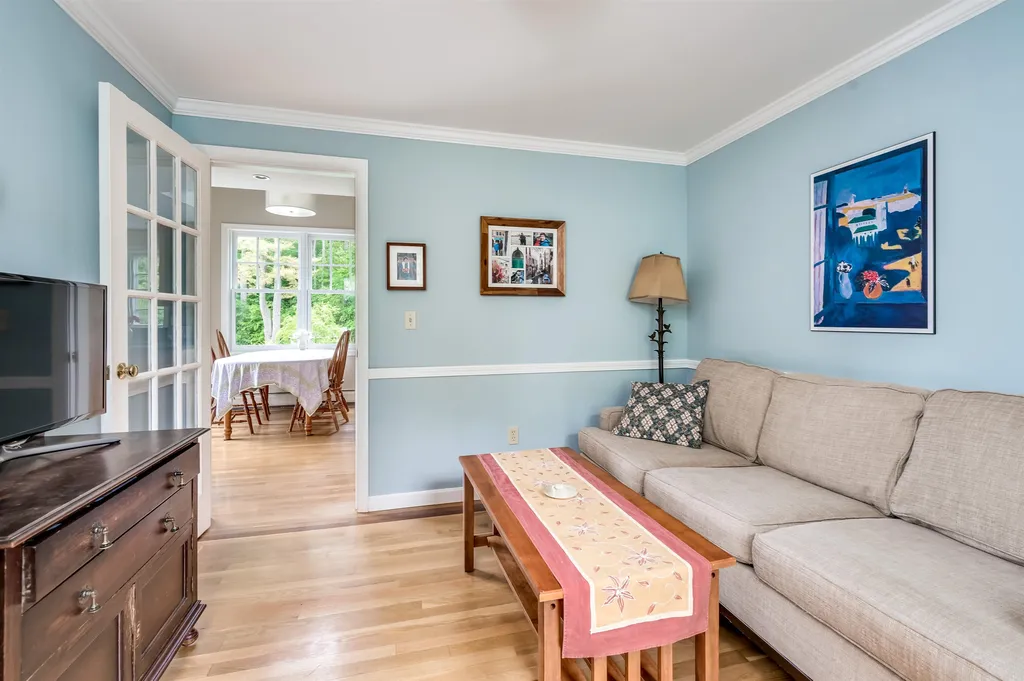 23 Surrey Lane Durham NH 03824