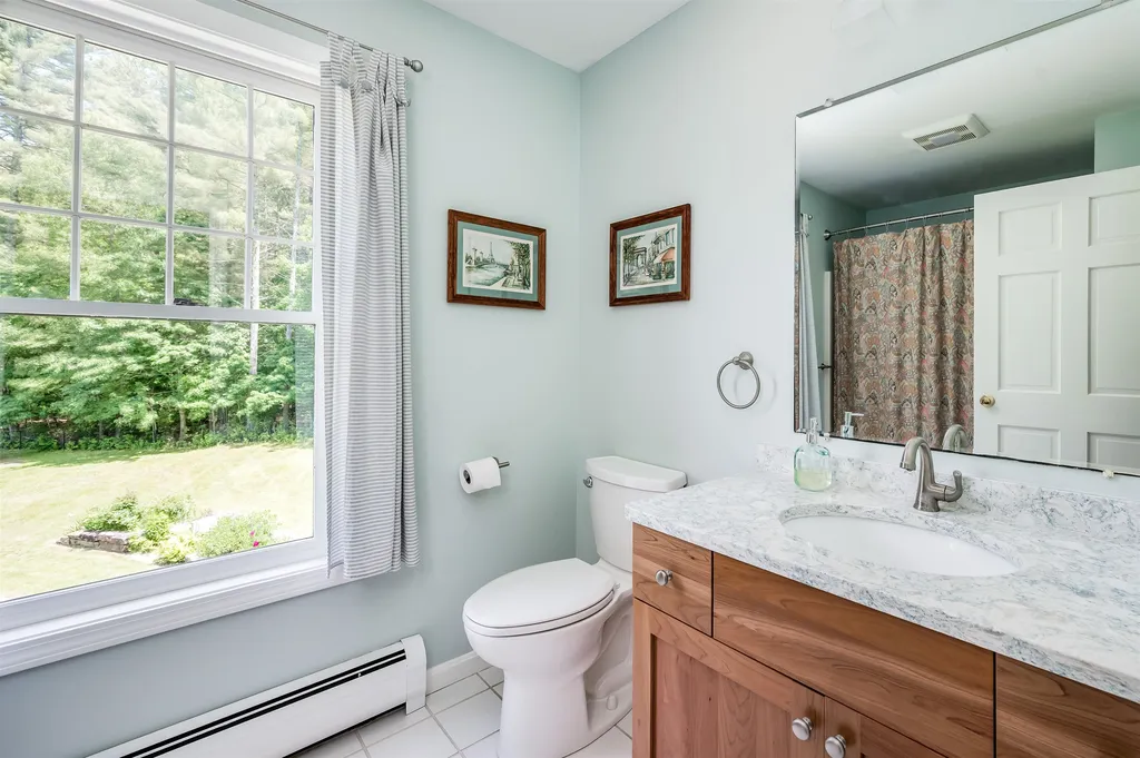 23 Surrey Lane Durham NH 03824