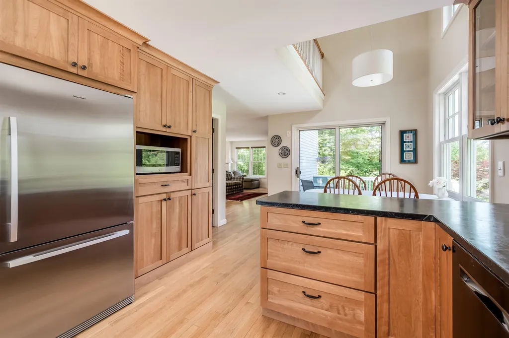 23 Surrey Lane Durham NH 03824