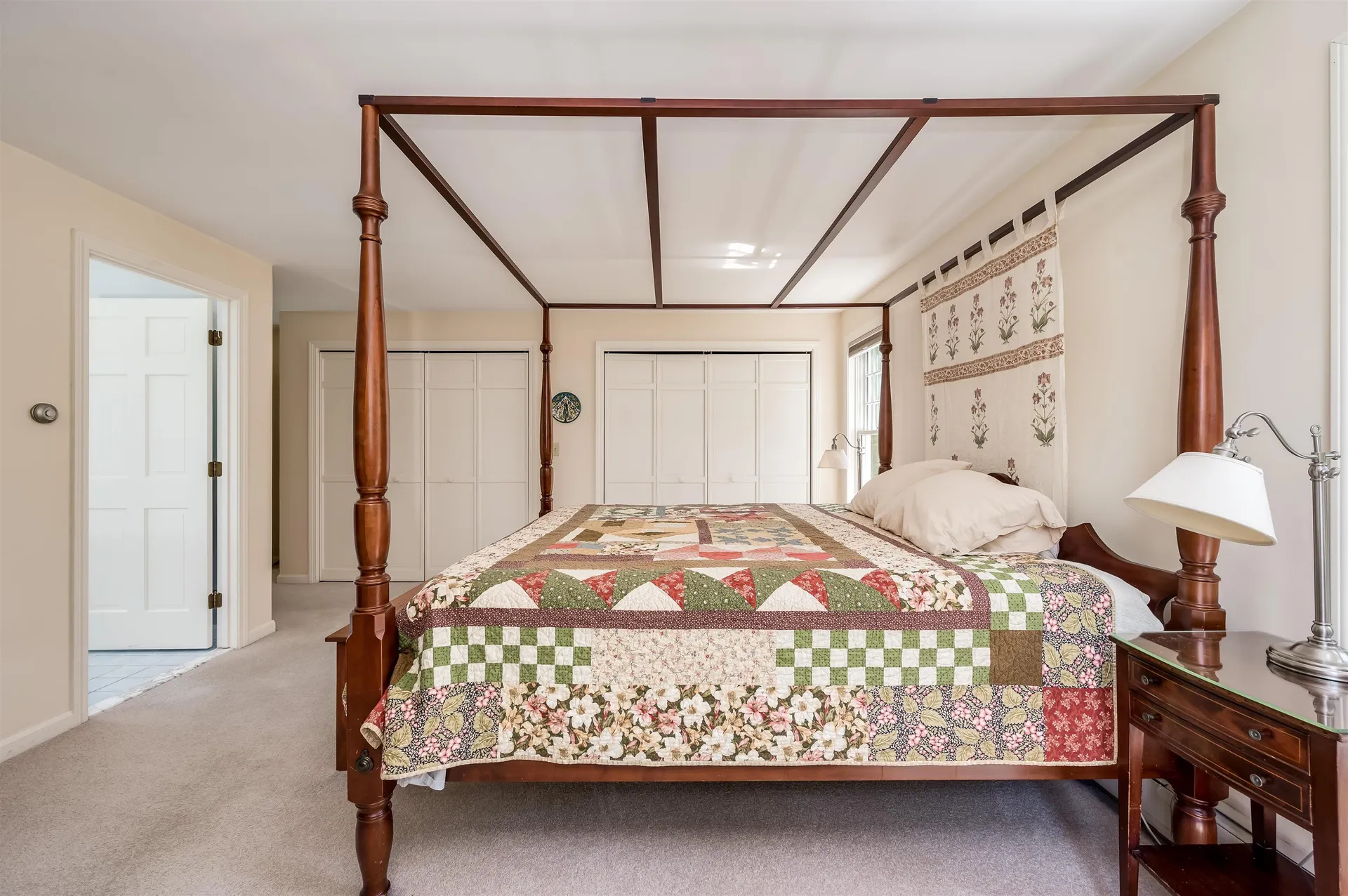 23 Surrey Lane Durham NH 03824