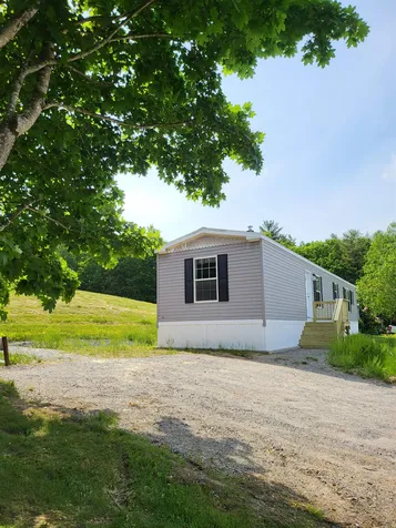 14 Berle Drive Boscawen NH 03303