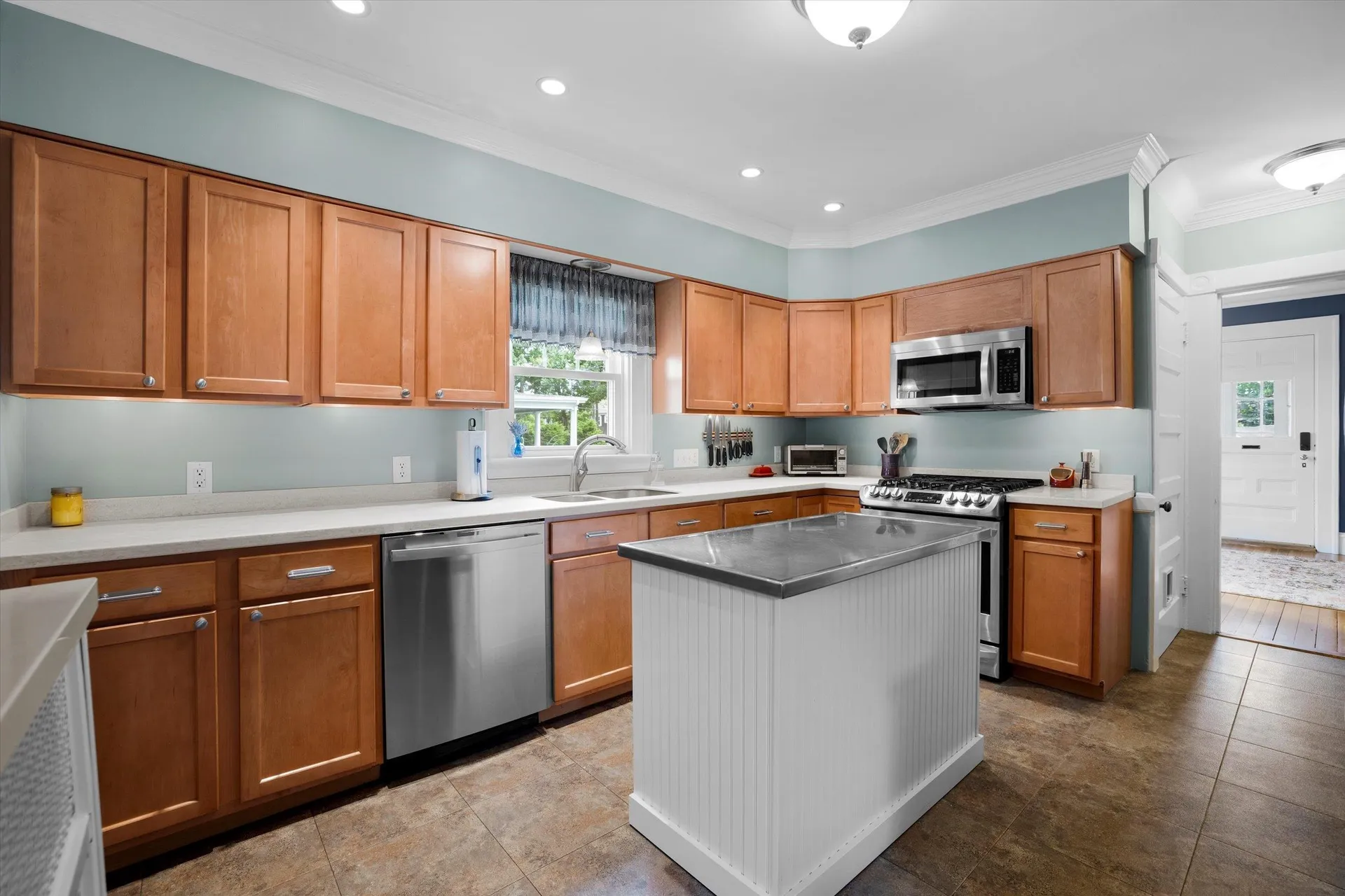4 Towle Avenue Dover NH 03820
