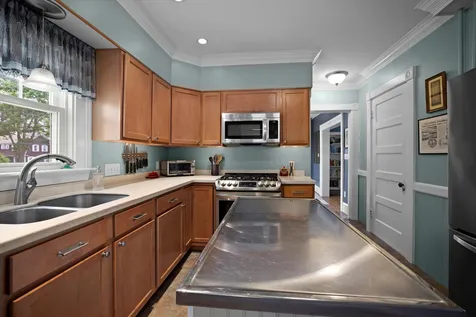 4 Towle Avenue Dover NH 03820