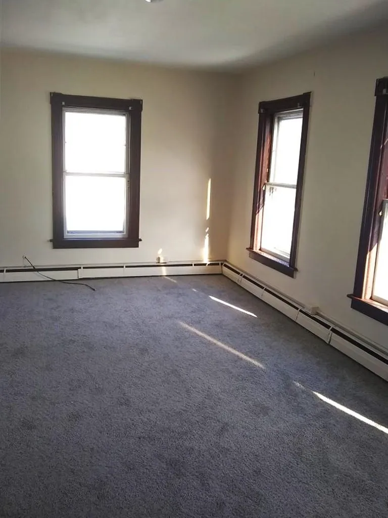 7 Pine Street Springfield VT 05156