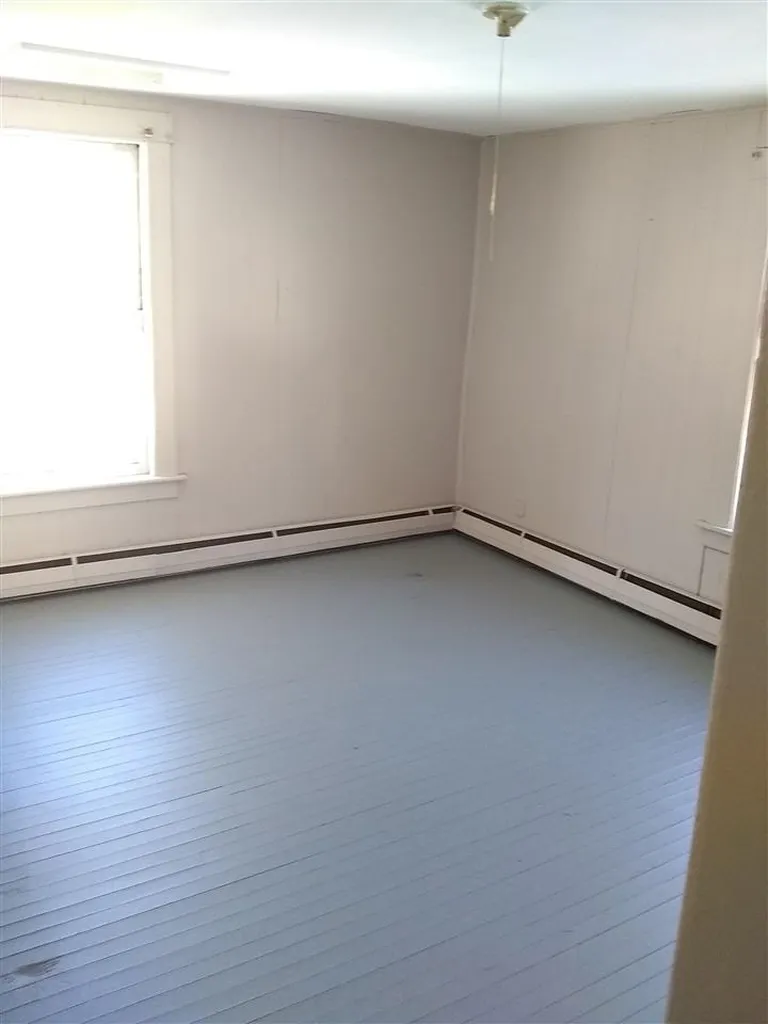 7 Pine Street Springfield VT 05156