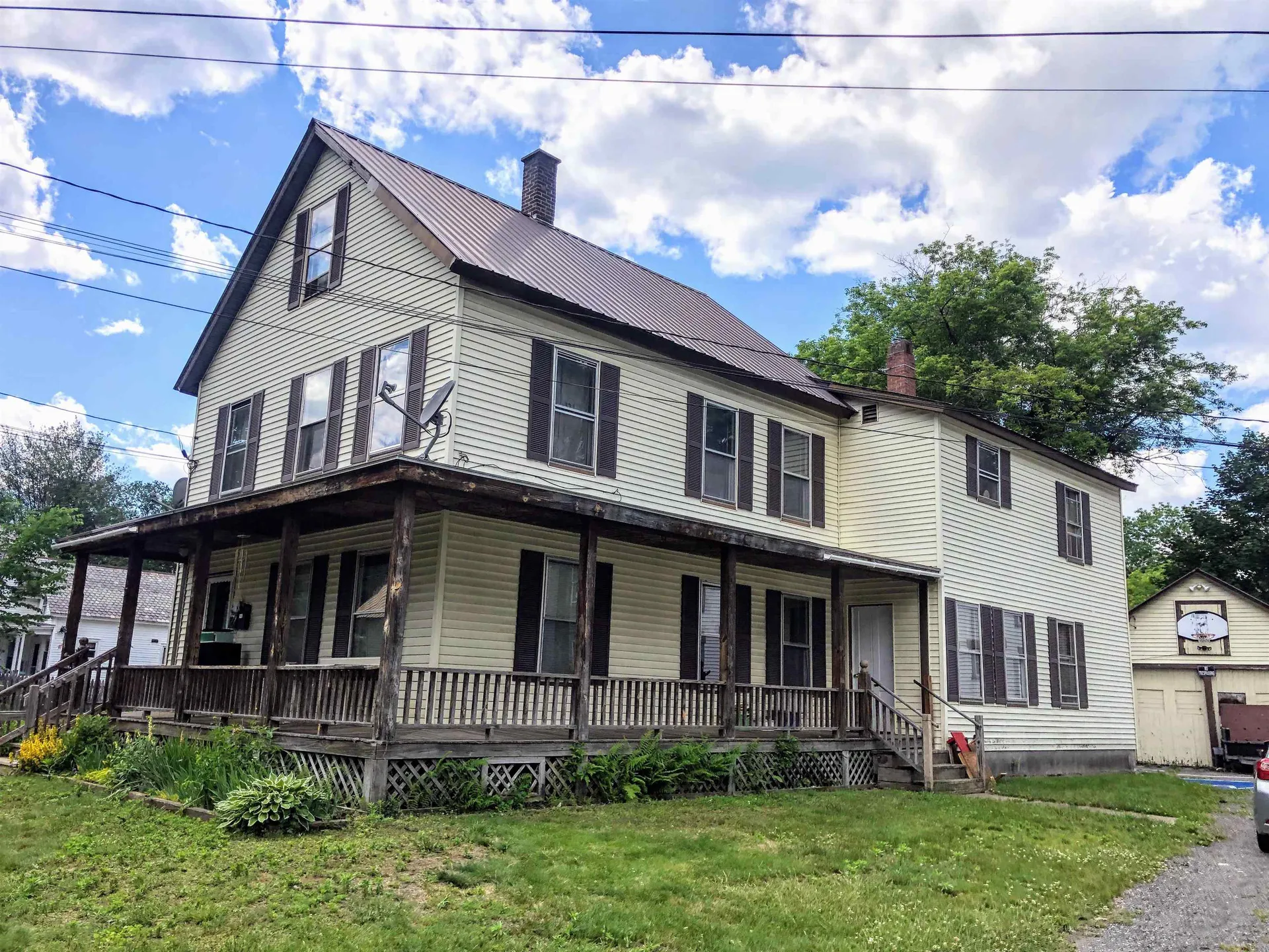 7 Pine Street Springfield VT 05156