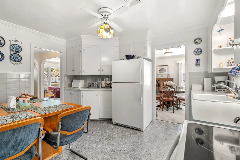 459 Wallis Road Rye NH 03870