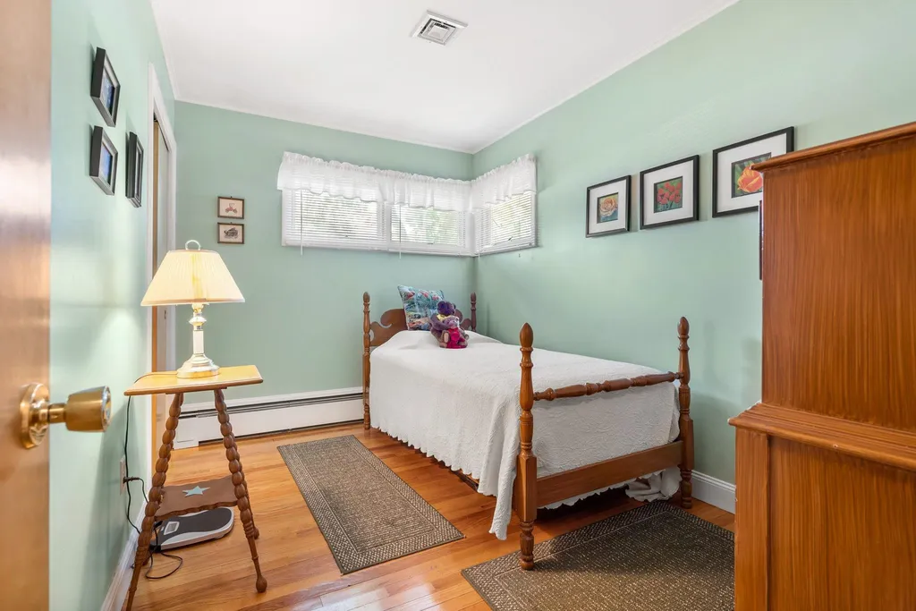 459 Wallis Road Rye NH 03870