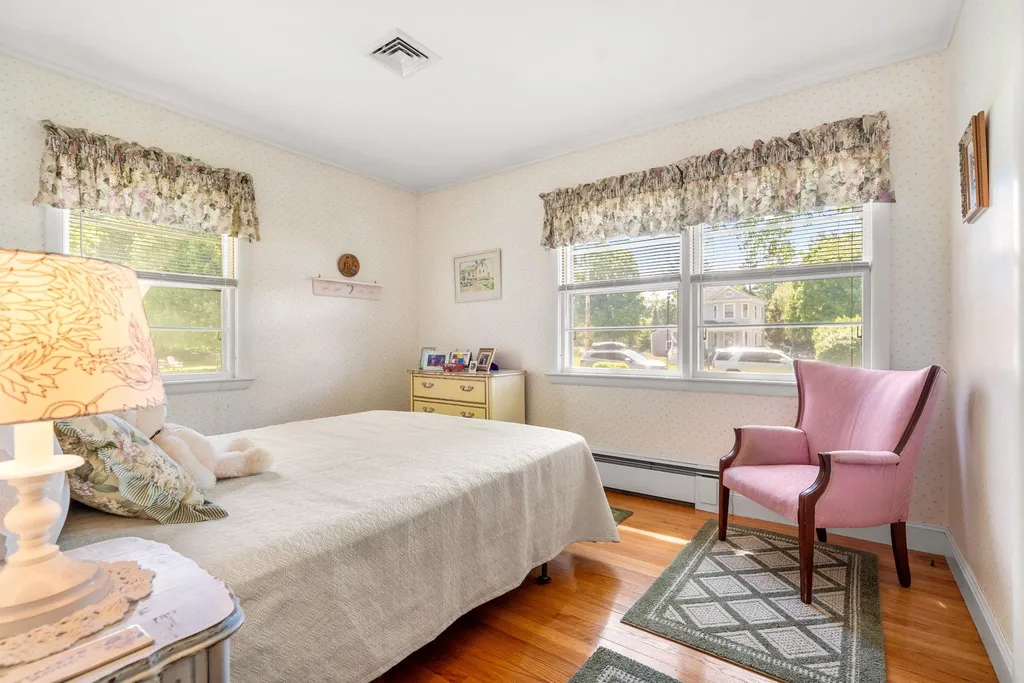 459 Wallis Road Rye NH 03870