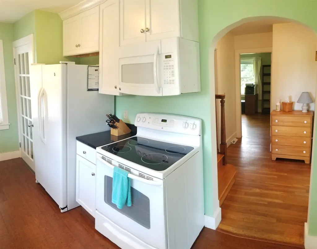 12 Yale Street Concord NH 03301