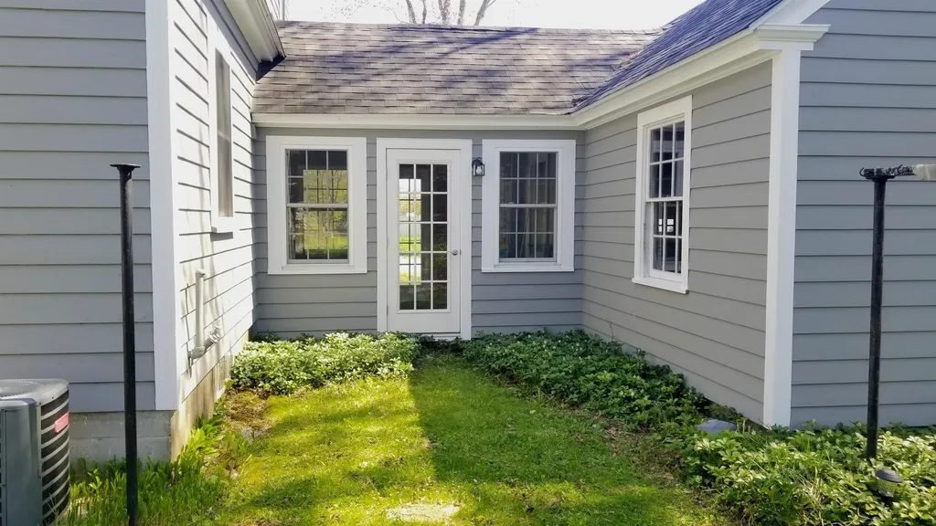 12 Yale Street Concord NH 03301