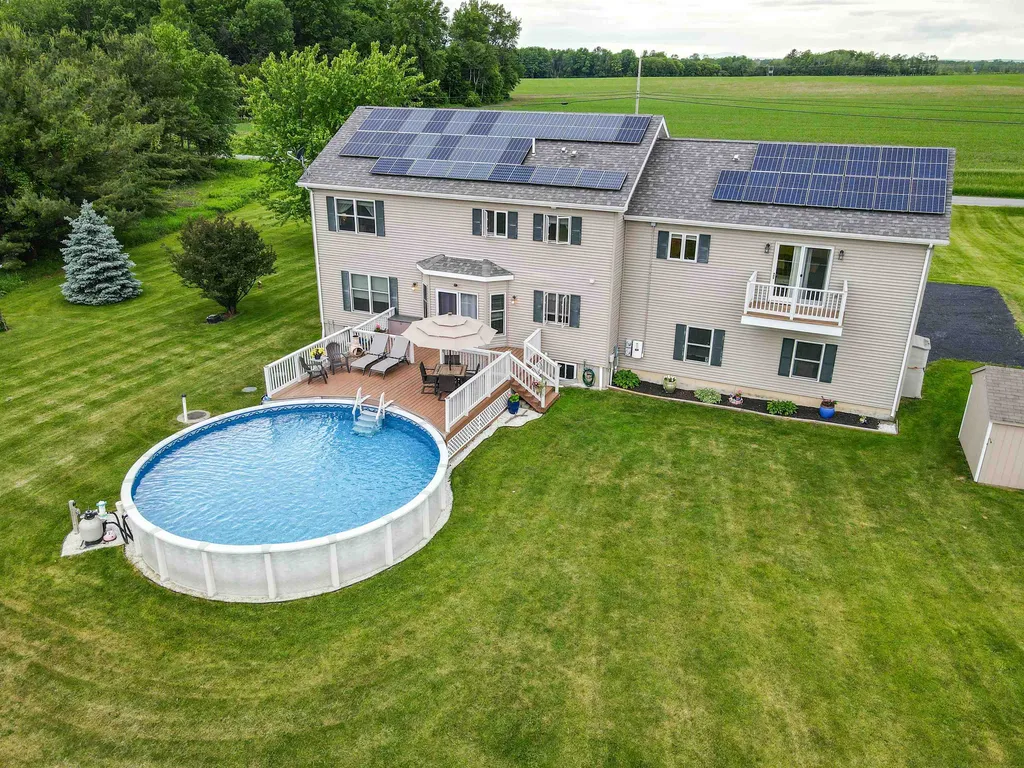 148 E Shore S Grand Isle VT 05458