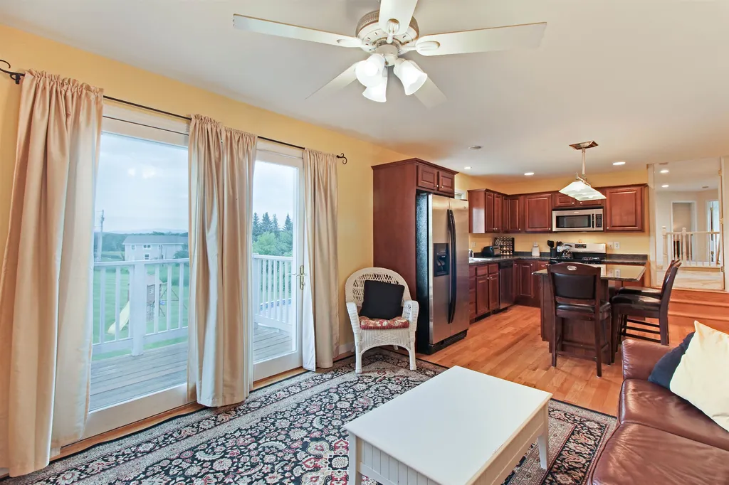 148 E Shore S Grand Isle VT 05458