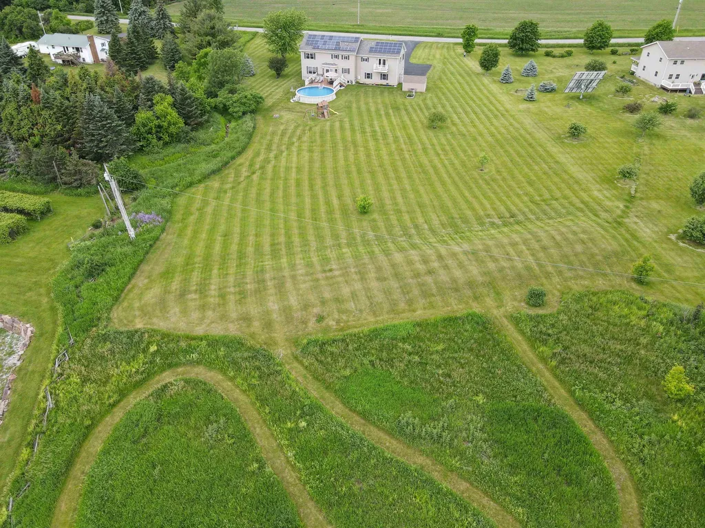148 E Shore S Grand Isle VT 05458