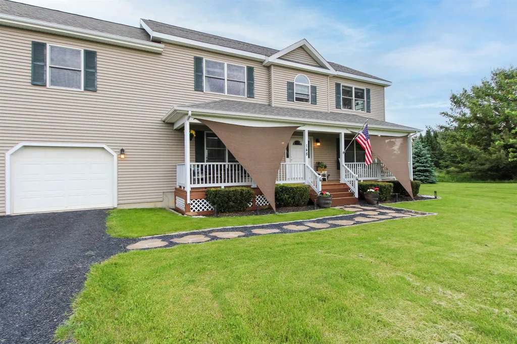 148 E Shore S Grand Isle VT 05458