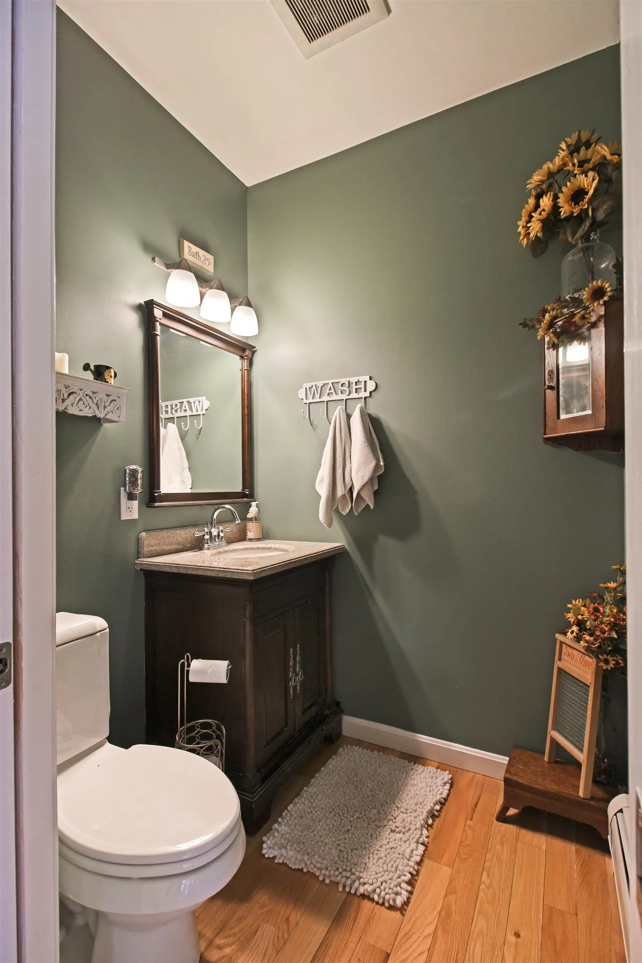 148 E Shore S Grand Isle VT 05458