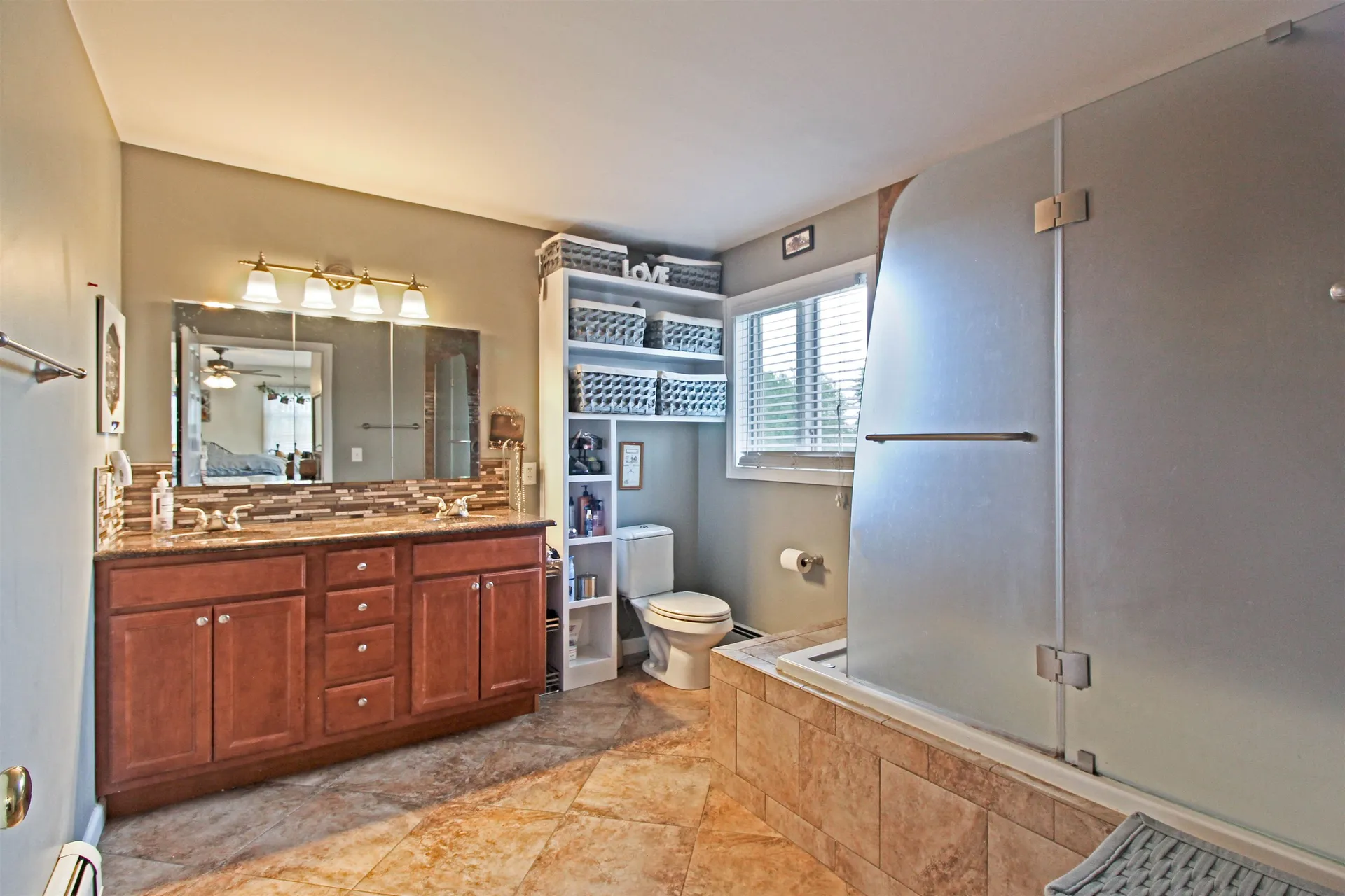 148 E Shore S Grand Isle VT 05458