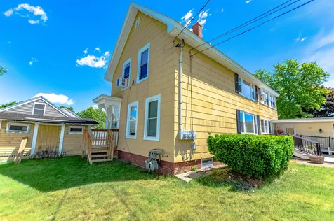 818 Howe Street Manchester NH 03103