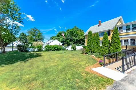 818 Howe Street Manchester NH 03103