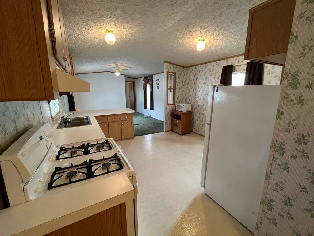 22 Sparrow Circle Milton VT 05468