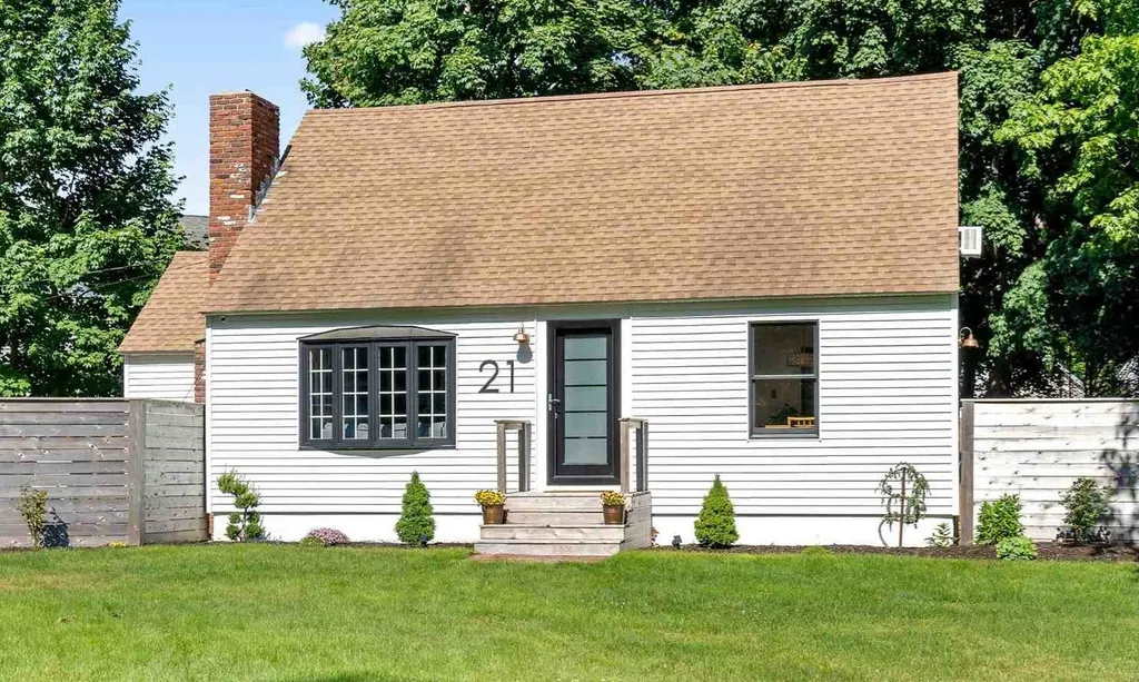 21 Huntervale Avenue Rye NH 03870