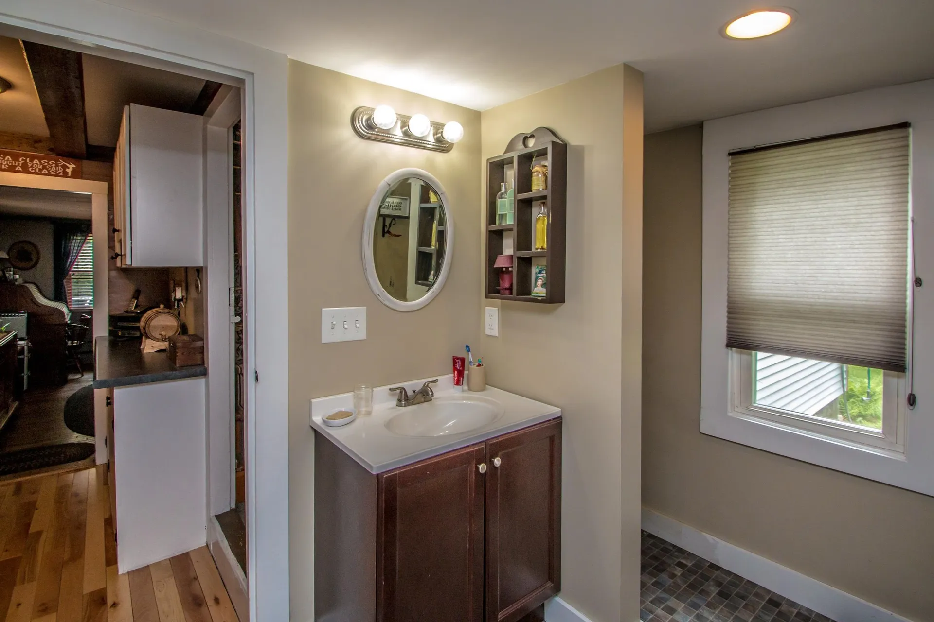 1664 Passaconaway Road Albany NH 03818