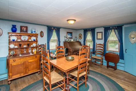 1664 Passaconaway Road Albany NH 03818