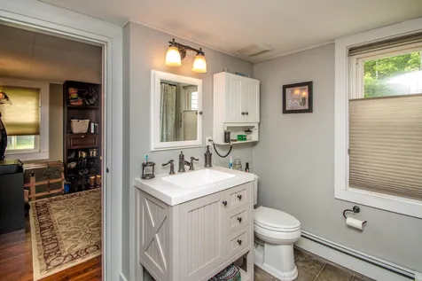 1664 Passaconaway Road Albany NH 03818