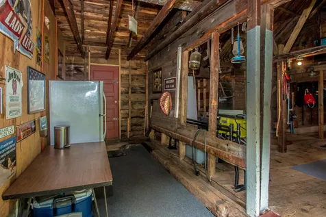 1664 Passaconaway Road Albany NH 03818