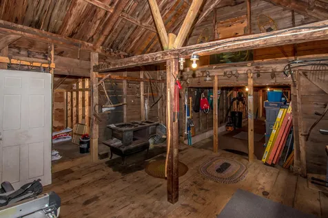 1664 Passaconaway Road Albany NH 03818