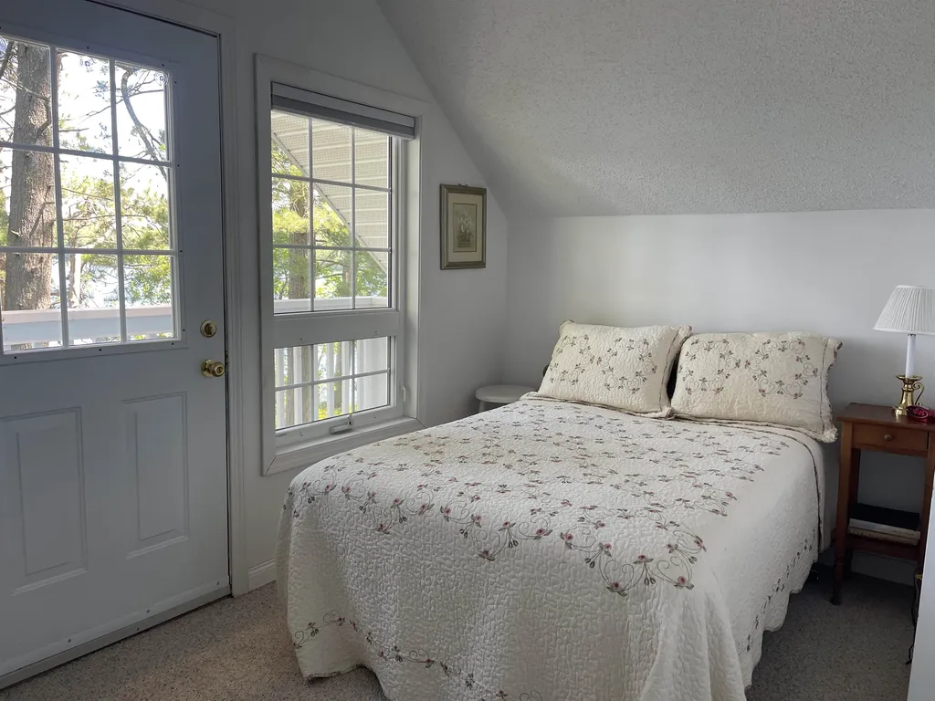 10 Pitchwood Island Meredith NH 03253