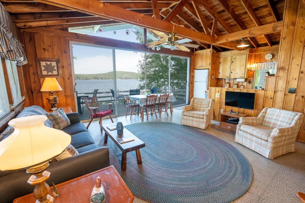 9 Pitchwood Island Meredith NH 03253