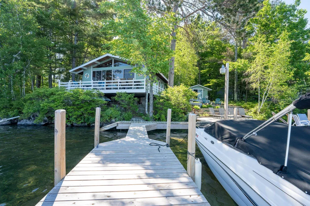 9 Pitchwood Island Meredith NH 03253