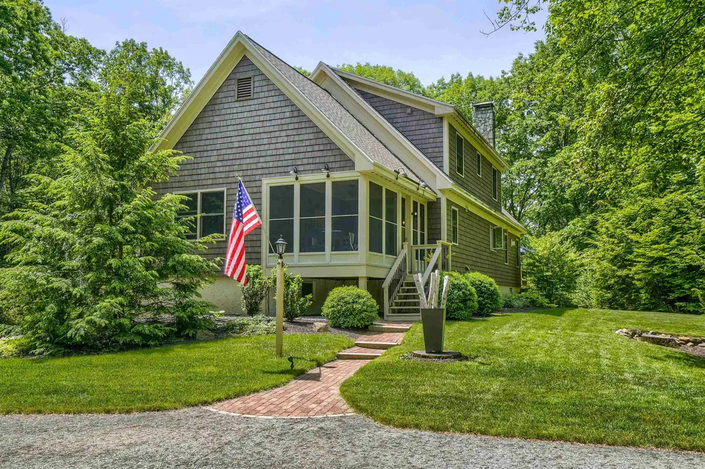 23 Grey Rock Road Belmont NH 03220