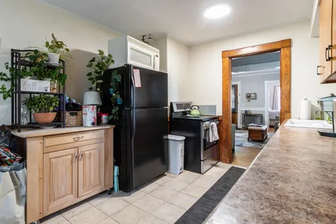 27 Tremont Street Wilton NH 03086