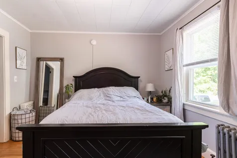27 Tremont Street Wilton NH 03086
