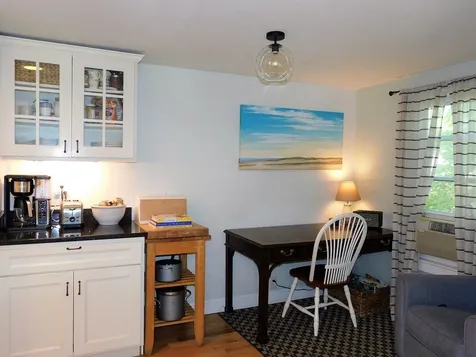 15 New Road North Hampton NH 03862