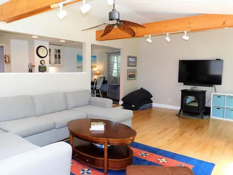15 New Road North Hampton NH 03862