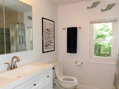 15 New Road North Hampton NH 03862