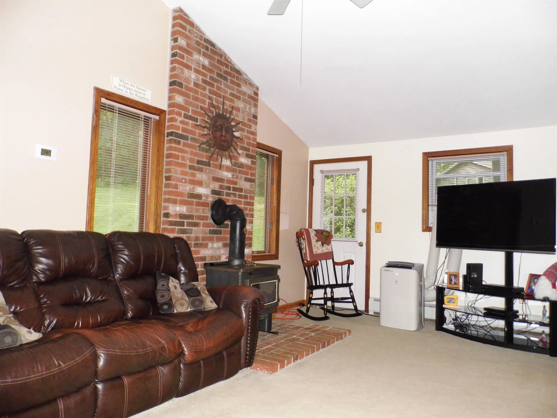 25 Pleasant Drive Londonderry NH 03053
