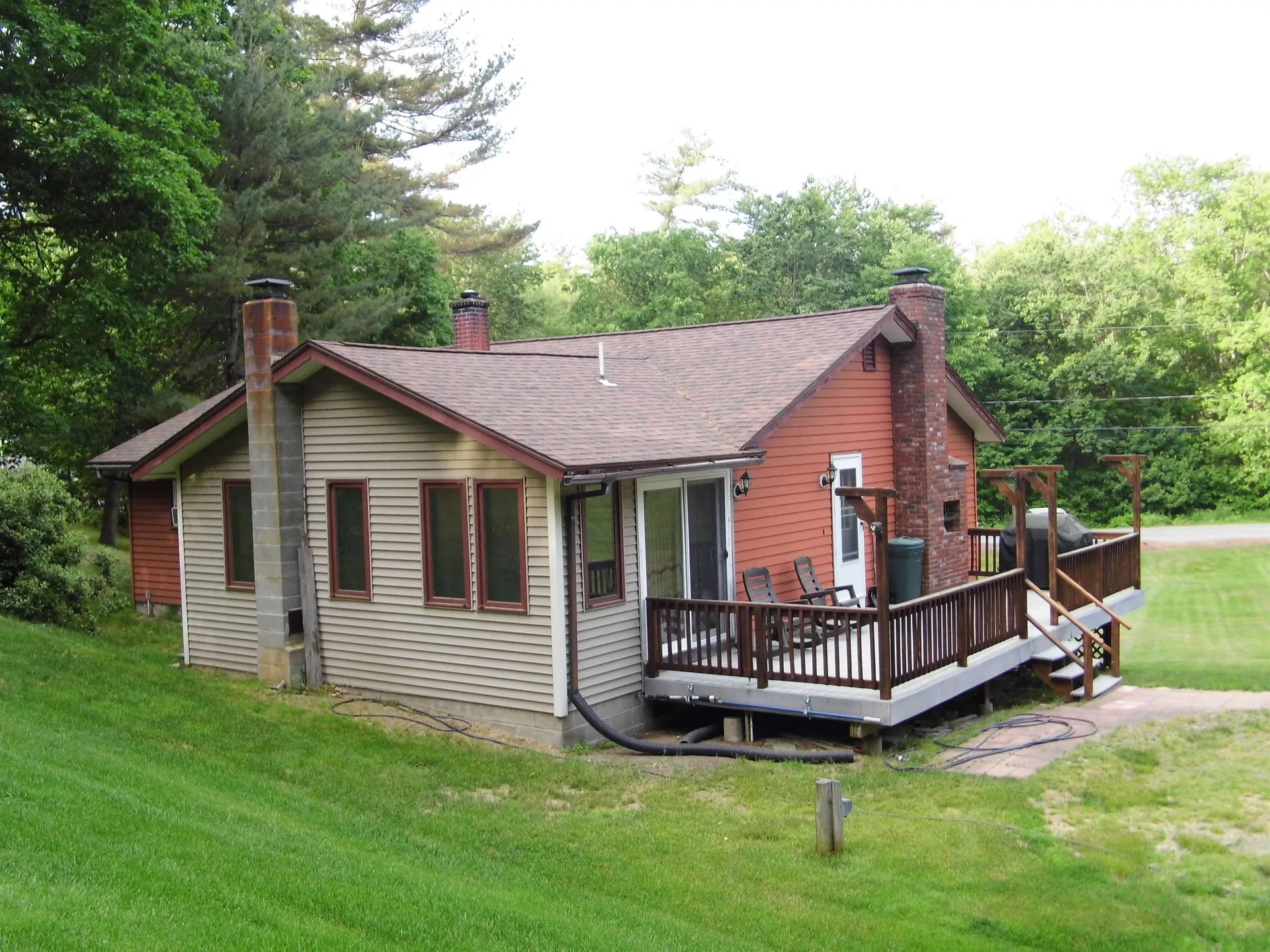 25 Pleasant Drive Londonderry NH 03053